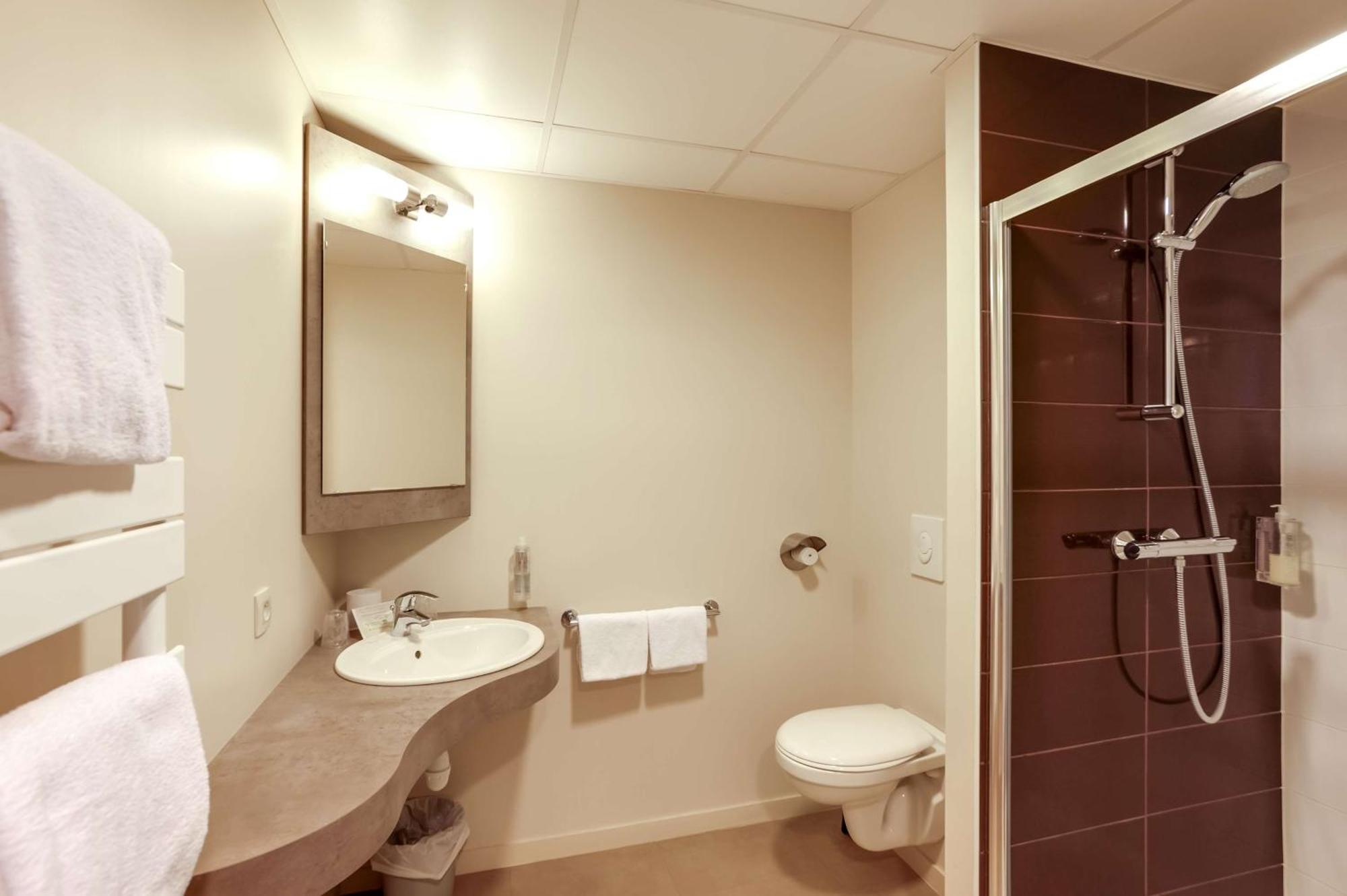 Brit Hotel Le Galion & Spa Binic Kültér fotó