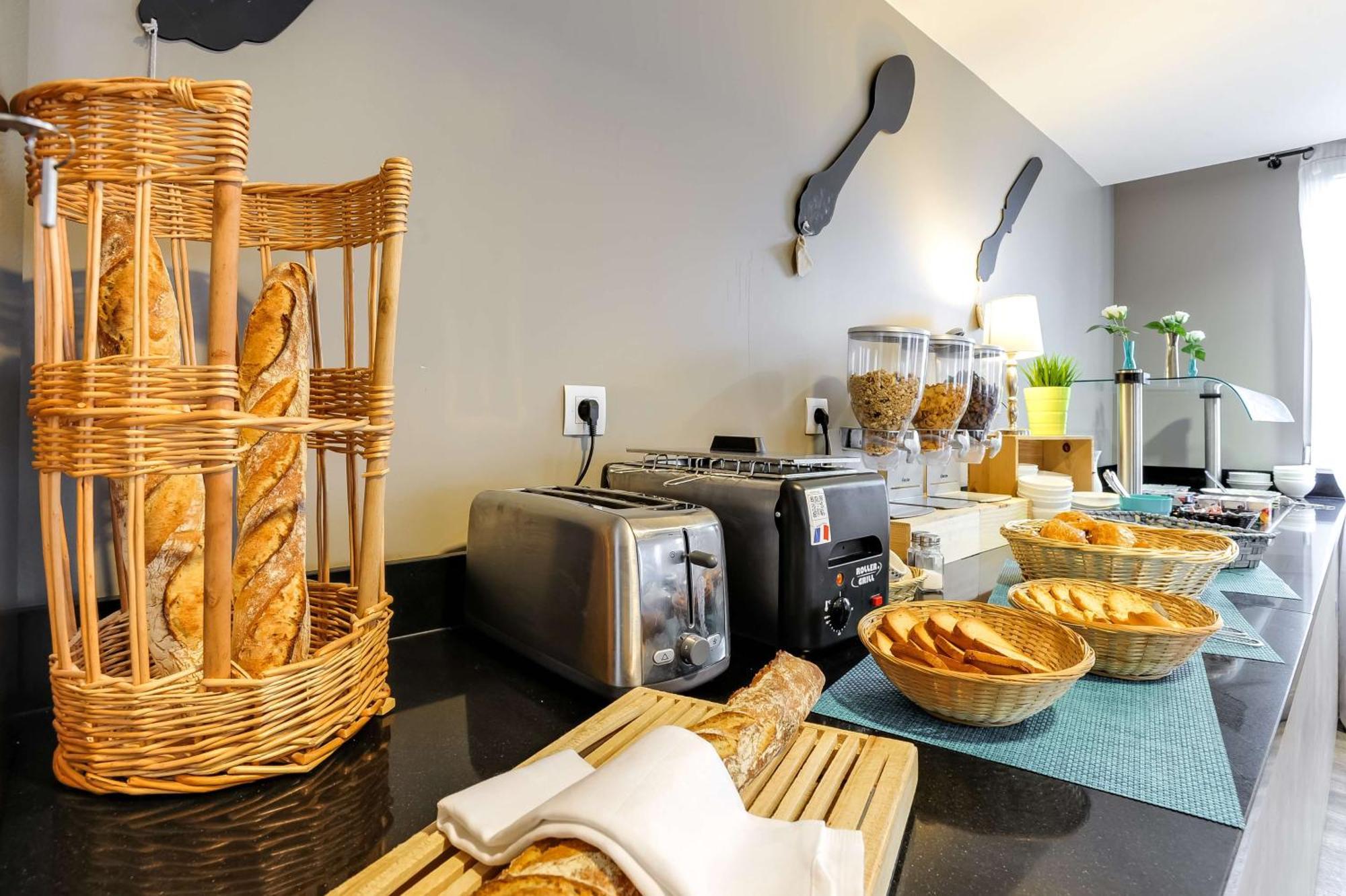 Brit Hotel Le Galion & Spa Binic Kültér fotó